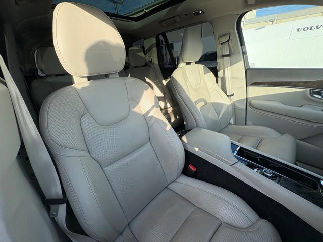 ＸＣ９０ Ｔ６　ＡＷＤ　インスクリプション　認定中古車／禁煙車／パノラマサンルーフ／純正ナビ／ＴＶ／カープレイ／／Ｂｌｕｅｔｏｏｔｈ／／Ｆ＆Ｒシートヒーター／ベンチレーション／マッサージ機能／３６０カメラ／衝突軽減Ｂ／パワーシート／ＥＴＣ（12枚目）