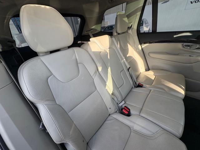 ＸＣ９０ Ｔ６　ＡＷＤ　インスクリプション　認定中古車／禁煙車／パノラマサンルーフ／純正ナビ／ＴＶ／カープレイ／／Ｂｌｕｅｔｏｏｔｈ／／Ｆ＆Ｒシートヒーター／ベンチレーション／マッサージ機能／３６０カメラ／衝突軽減Ｂ／パワーシート／ＥＴＣ（14枚目）