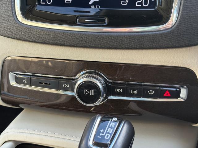 ＸＣ９０ Ｔ６　ＡＷＤ　インスクリプション　認定中古車／禁煙車／パノラマサンルーフ／純正ナビ／ＴＶ／カープレイ／／Ｂｌｕｅｔｏｏｔｈ／／Ｆ＆Ｒシートヒーター／ベンチレーション／マッサージ機能／３６０カメラ／衝突軽減Ｂ／パワーシート／ＥＴＣ（54枚目）