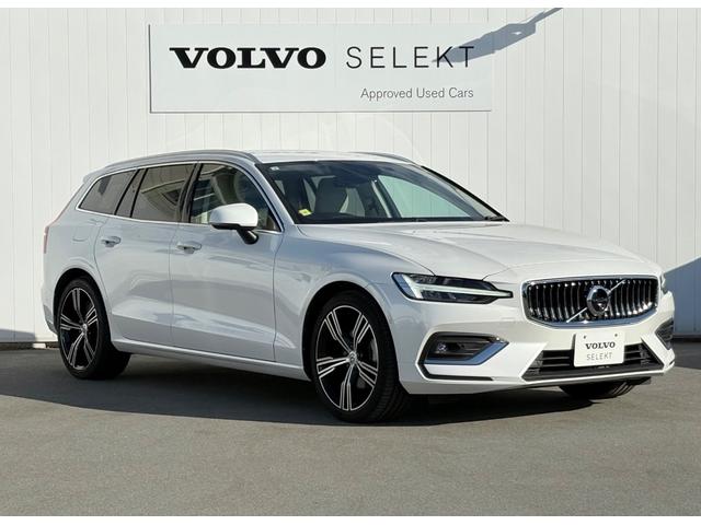 Ｖ６０ Ｂ５　インスクリプション　認定中古車／ブロンドレザー／オプション１９インチＡＷ／ハーマンカードン／純正ナビ／ＴＶ／カープレイ／Ｆ＆Ｒシートヒーター／ベンチレーション／マッサージ機能／３６０カメラ／ＥＴＣ（9枚目）