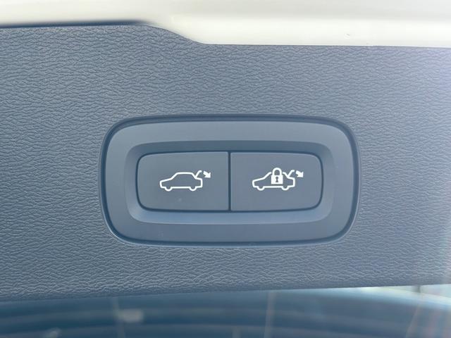 Ｖ６０ Ｂ５　インスクリプション　認定中古車／ブロンドレザー／オプション１９インチＡＷ／ハーマンカードン／純正ナビ／ＴＶ／カープレイ／Ｆ＆Ｒシートヒーター／ベンチレーション／マッサージ機能／３６０カメラ／ＥＴＣ（44枚目）