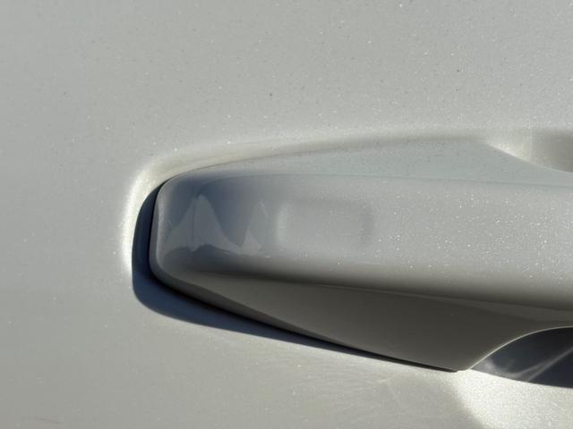 Ｖ６０ Ｂ５　インスクリプション　認定中古車／ブロンドレザー／オプション１９インチＡＷ／ハーマンカードン／純正ナビ／ＴＶ／カープレイ／Ｆ＆Ｒシートヒーター／ベンチレーション／マッサージ機能／３６０カメラ／ＥＴＣ（48枚目）