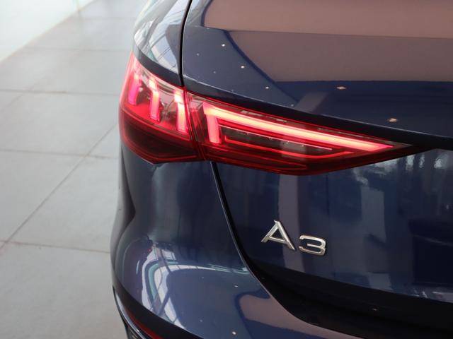 Ａ３ スポーツバック３０ＴＦＳＩ　ＬＥＤヘッドライト　シートヒーター　ナビゲーション　バックカメラ　コーナーセンサー　１６インチアルミホイール　アダプティブクルーズコントロール　ワンオーナー車　禁煙車（17枚目）