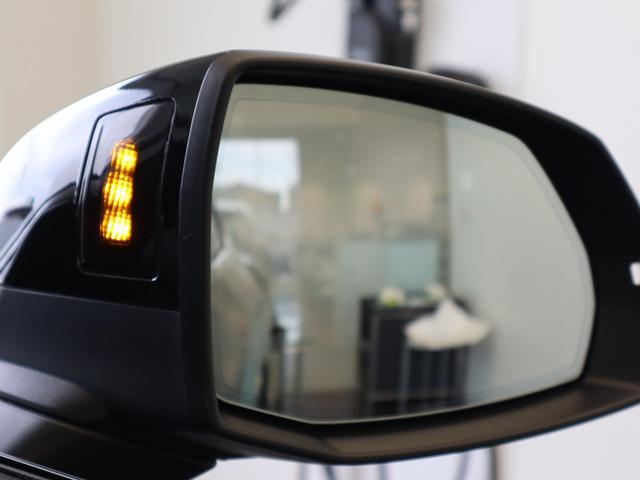 Ｑ５ ４０ＴＤＩクワトロ　Ｓライン　元デモカー　４ＷＤ　Ｓｌｉｎｅダイナミックエディション　２０ＡＷ　ダイヤモンドステッチレザーシート　マトリクスＬＥＤヘッドライト　ＴＶチューナー　バーチャルコックピット　サラウンドカメラ（32枚目）