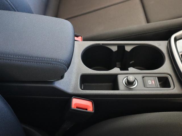 Ａ３ スポーツバック３０ＴＦＳＩ　ＬＥＤヘッドライト　バックカメラ　１６インチアルミホイール　ＴＶチューナー　ナビゲーション　シートヒーター　アダプティブクルーズコントロール　ＥＴＣ　ワンオーナー車　禁煙車（25枚目）