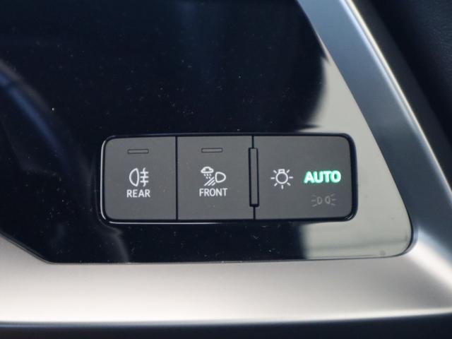 Ａ３ スポーツバック３０ＴＦＳＩ　ＬＥＤヘッドライト　バックカメラ　１６インチアルミホイール　ＴＶチューナー　ナビゲーション　シートヒーター　アダプティブクルーズコントロール　ＥＴＣ　ワンオーナー車　禁煙車（28枚目）