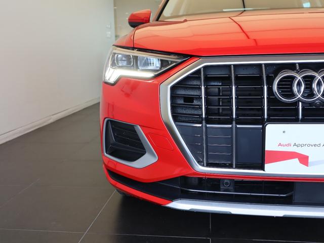 Ｑ３ ３５ＴＦＳＩアドバンスド　元デモカー　ＬＥＤヘッドライト　１８インチアルミホイール　ナビゲーション　サラウンドビューモニター　シートヒーター　スマーフォンワイヤレス充電　バーチャルコックピット　オートマチックテールゲート（5枚目）