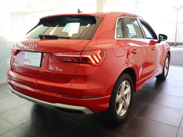 Ｑ３ ３５ＴＦＳＩアドバンスド　元デモカー　ＬＥＤヘッドライト　１８インチアルミホイール　ナビゲーション　サラウンドビューモニター　シートヒーター　スマーフォンワイヤレス充電　バーチャルコックピット　オートマチックテールゲート（17枚目）