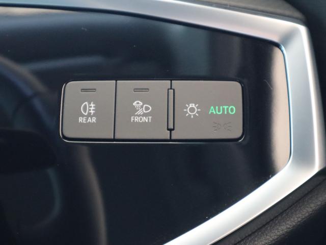 Ｑ３ ３５ＴＦＳＩアドバンスド　元デモカー　ＬＥＤヘッドライト　１８インチアルミホイール　ナビゲーション　サラウンドビューモニター　シートヒーター　スマーフォンワイヤレス充電　バーチャルコックピット　オートマチックテールゲート（46枚目）