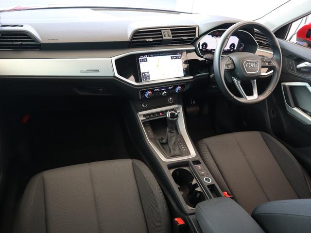 Ｑ３ ３５ＴＦＳＩアドバンスド　元デモカー　ＬＥＤヘッドライト　１８インチアルミホイール　ナビゲーション　サラウンドビューモニター　シートヒーター　スマーフォンワイヤレス充電　バーチャルコックピット　オートマチックテールゲート（52枚目）