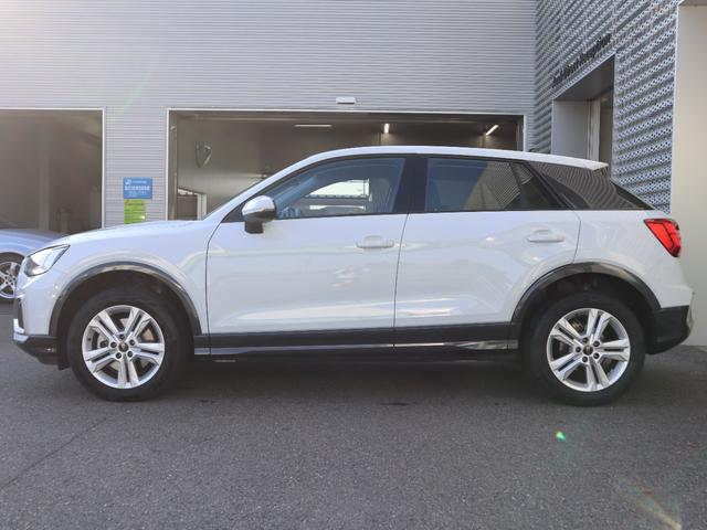 Q2 35TDIアドバンスド 元デモカー LEDライト バーチャルCP ナビゲーション オートマチックテールゲート スマートフォンインターフェイス 17インチアルミホイール シートヒーター(2枚目)