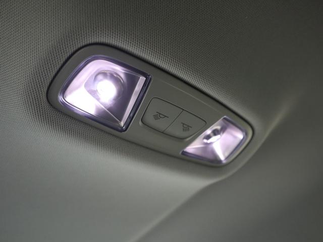 Q2 35TDIアドバンスド 元デモカー LEDライト バーチャルCP ナビゲーション オートマチックテールゲート スマートフォンインターフェイス 17インチアルミホイール シートヒーター(21枚目)