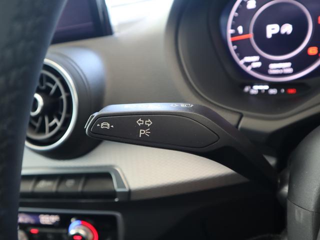 Q2 35TDIアドバンスド 元デモカー LEDライト バーチャルCP ナビゲーション オートマチックテールゲート スマートフォンインターフェイス 17インチアルミホイール シートヒーター(34枚目)