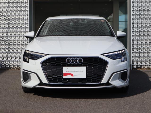 Ａ３ スポーツバック３０ＴＦＳＩアドバンスド　セレクション　スマホ連携　ナビ　Ｂカメラ　ＬＥＤライト　ＴＶチューナー　バーチャルコックピット　スマートキー　１７インチアルミホイール　ワンオーナー車　禁煙車　※サイドアシスト／パーキングセンサー無し（2枚目）