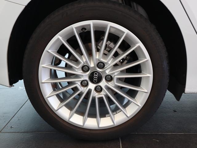 Ａ３ スポーツバック３０ＴＦＳＩアドバンスド　セレクション　スマホ連携　ナビ　Ｂカメラ　ＬＥＤライト　ＴＶチューナー　バーチャルコックピット　スマートキー　１７インチアルミホイール　ワンオーナー車　禁煙車　※サイドアシスト／パーキングセンサー無し（18枚目）