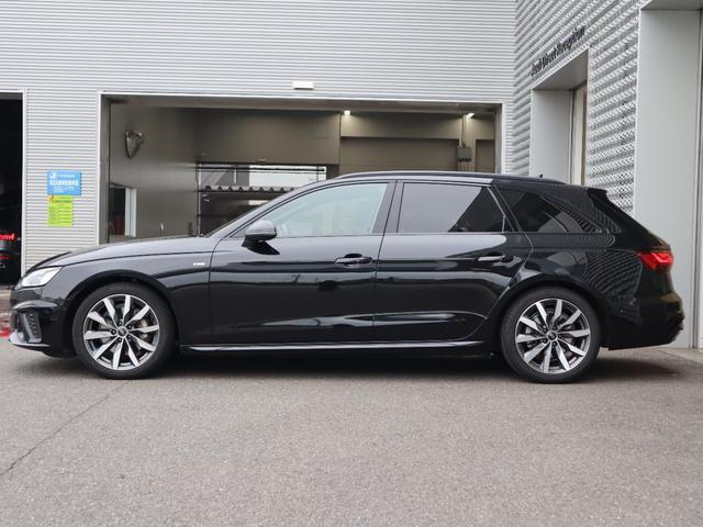 Ａ４アバント ４０ＴＤＩクワトロ　Ｓライン　マイスターシュトュック　レザーシート　ブラックスタイル　１８ＡＷ　マトリクスＬＥＤ　サラウンドモニター　ダンピングコントロールサスペンション　バーチャルコックピット　バーチャルコックピット　オートマテールゲート　元デモカー（3枚目）