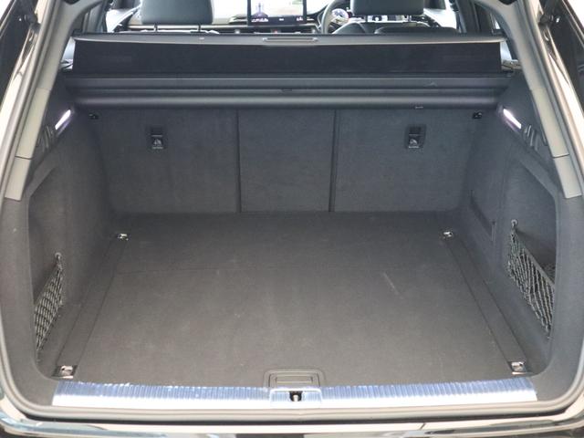 Ａ４アバント ４０ＴＤＩクワトロ　Ｓライン　マイスターシュトュック　レザーシート　ブラックスタイル　１８ＡＷ　マトリクスＬＥＤ　サラウンドモニター　ダンピングコントロールサスペンション　バーチャルコックピット　バーチャルコックピット　オートマテールゲート　元デモカー（9枚目）