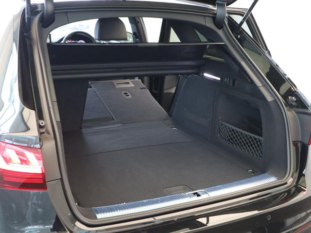 Ａ４アバント ４０ＴＤＩクワトロ　Ｓライン　マイスターシュトュック　レザーシート　ブラックスタイル　１８ＡＷ　マトリクスＬＥＤ　サラウンドモニター　ダンピングコントロールサスペンション　バーチャルコックピット　バーチャルコックピット　オートマテールゲート　元デモカー（12枚目）