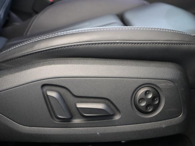 Ａ４アバント ４０ＴＤＩクワトロ　Ｓライン　マイスターシュトュック　レザーシート　ブラックスタイル　１８ＡＷ　マトリクスＬＥＤ　サラウンドモニター　ダンピングコントロールサスペンション　バーチャルコックピット　バーチャルコックピット　オートマテールゲート　元デモカー（28枚目）