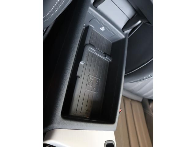 Ａ４アバント ４０ＴＤＩクワトロ　Ｓライン　マイスターシュトュック　レザーシート　ブラックスタイル　１８ＡＷ　マトリクスＬＥＤ　サラウンドモニター　ダンピングコントロールサスペンション　バーチャルコックピット　バーチャルコックピット　オートマテールゲート　元デモカー（33枚目）