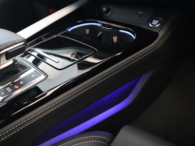 Ａ４アバント ４０ＴＤＩクワトロ　Ｓライン　マイスターシュトュック　レザーシート　ブラックスタイル　１８ＡＷ　マトリクスＬＥＤ　サラウンドモニター　ダンピングコントロールサスペンション　バーチャルコックピット　バーチャルコックピット　オートマテールゲート　元デモカー（48枚目）