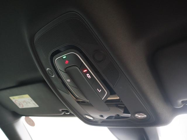 Ａ４アバント ４０ＴＤＩクワトロ　Ｓライン　マイスターシュトュック　レザーシート　ブラックスタイル　１８ＡＷ　マトリクスＬＥＤ　サラウンドモニター　ダンピングコントロールサスペンション　バーチャルコックピット　バーチャルコックピット　オートマテールゲート　元デモカー（52枚目）