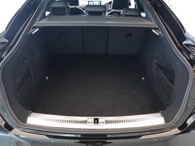 Ａ５スポーツバック ４０ＴＤＩクワトロ　Ｓライン　４ＷＤ　マトリクスＬＥＤヘッドライト　１８インチアルミホイール　レザー／ダイナミカコンビシート　シートヒーター　ステアリングヒーター　オートマチックテールゲート　ワンオーナー車　禁煙車（22枚目）