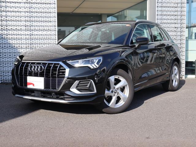 Ｑ３ ３５ＴＦＳＩアドバンスド　レザーシート　ＬＥＤヘッドライト　１８インチアルミホイール　オートマチックテールゲート　シートヒーター　バーチャルコックピット　ナビゲーション　サラウンドカメラ　禁煙車（4枚目）