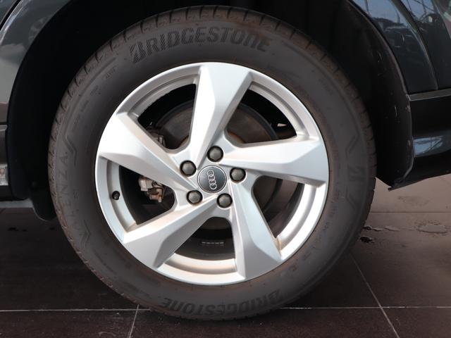 Ｑ３ ３５ＴＦＳＩアドバンスド　レザーシート　ＬＥＤヘッドライト　１８インチアルミホイール　オートマチックテールゲート　シートヒーター　バーチャルコックピット　ナビゲーション　サラウンドカメラ　禁煙車（12枚目）