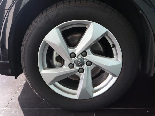 Ｑ３ ３５ＴＦＳＩアドバンスド　レザーシート　ＬＥＤヘッドライト　１８インチアルミホイール　オートマチックテールゲート　シートヒーター　バーチャルコックピット　ナビゲーション　サラウンドカメラ　禁煙車（13枚目）