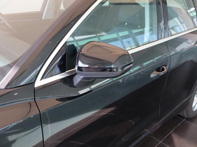 Ｑ３ ３５ＴＦＳＩアドバンスド　レザーシート　ＬＥＤヘッドライト　１８インチアルミホイール　オートマチックテールゲート　シートヒーター　バーチャルコックピット　ナビゲーション　サラウンドカメラ　禁煙車（14枚目）