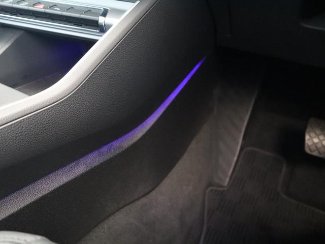 Ｑ３ ３５ＴＦＳＩアドバンスド　レザーシート　ＬＥＤヘッドライト　１８インチアルミホイール　オートマチックテールゲート　シートヒーター　バーチャルコックピット　ナビゲーション　サラウンドカメラ　禁煙車（38枚目）