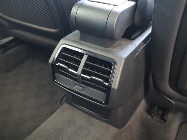 Ｑ３ ３５ＴＦＳＩアドバンスド　レザーシート　ＬＥＤヘッドライト　１８インチアルミホイール　オートマチックテールゲート　シートヒーター　バーチャルコックピット　ナビゲーション　サラウンドカメラ　禁煙車（42枚目）