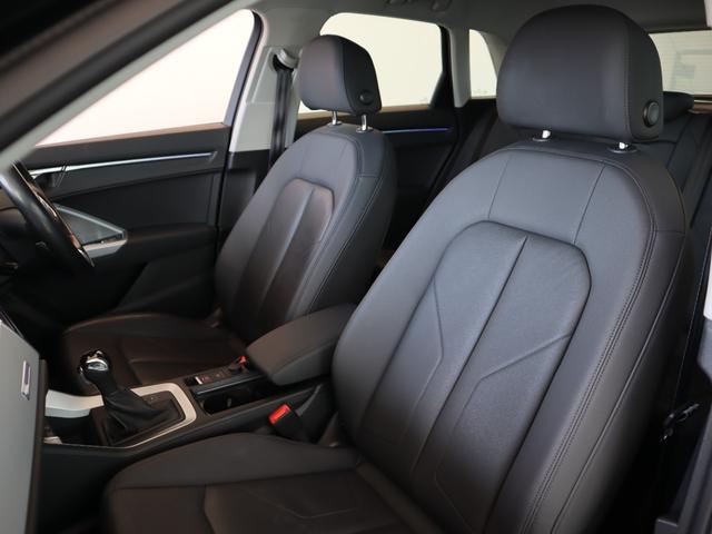 Ｑ３ ３５ＴＦＳＩアドバンスド　レザーシート　ＬＥＤヘッドライト　１８インチアルミホイール　オートマチックテールゲート　シートヒーター　バーチャルコックピット　ナビゲーション　サラウンドカメラ　禁煙車（48枚目）