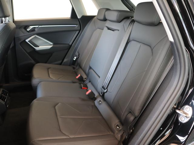 Ｑ３ ３５ＴＦＳＩアドバンスド　レザーシート　ＬＥＤヘッドライト　１８インチアルミホイール　オートマチックテールゲート　シートヒーター　バーチャルコックピット　ナビゲーション　サラウンドカメラ　禁煙車（53枚目）