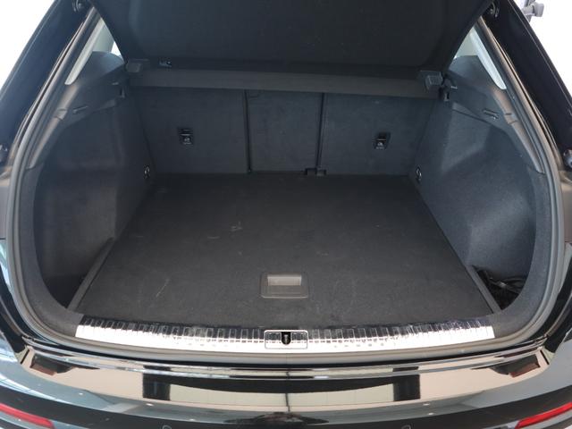 Ｑ３ ３５ＴＦＳＩアドバンスド　レザーシート　ＬＥＤヘッドライト　１８インチアルミホイール　オートマチックテールゲート　シートヒーター　バーチャルコックピット　ナビゲーション　サラウンドカメラ　禁煙車（55枚目）