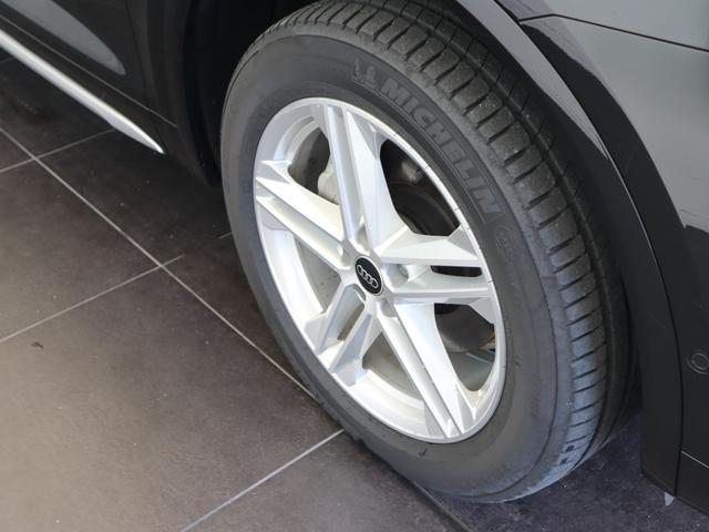 Ｑ５ ４０ＴＤＩクワトロ　Ｓライン　４ＷＤ　元デモカー　１９インチアルミホイール　マトリクスＬＥＤヘッドライト　バーチャルコックピット　オートマチックテールゲート　ステアリングヒーター　シートヒーター（8枚目）