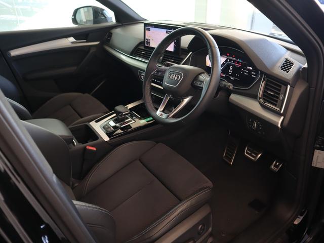 Ｑ５ ４０ＴＤＩクワトロ　Ｓライン　４ＷＤ　元デモカー　１９インチアルミホイール　マトリクスＬＥＤヘッドライト　バーチャルコックピット　オートマチックテールゲート　ステアリングヒーター　シートヒーター（20枚目）