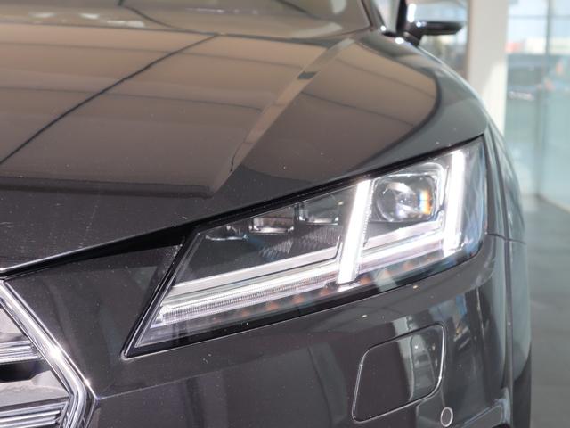 TTSクーペ メモリアルエディション 限定車 レザーシート 20AW B&O Bカメ プライバシーガラス マトリクスLEDヘッドライト クルーズコントロール バーチャルコックピット ブロンズインテリアエレメント 禁煙車(5枚目)