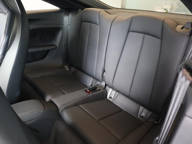 TTSクーペ メモリアルエディション 限定車 レザーシート 20AW B&O Bカメ プライバシーガラス マトリクスLEDヘッドライト クルーズコントロール バーチャルコックピット ブロンズインテリアエレメント 禁煙車(22枚目)