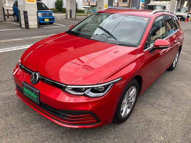 ゴルフヴァリアント eTSI アクティブ 禁煙車 バックカメラ LEDヘッドライト アダプティブクルコン 新品Avilesフロアマット付き ルーフレール スペアタイヤ スマートキー Cタイプ充電2個(3枚目)