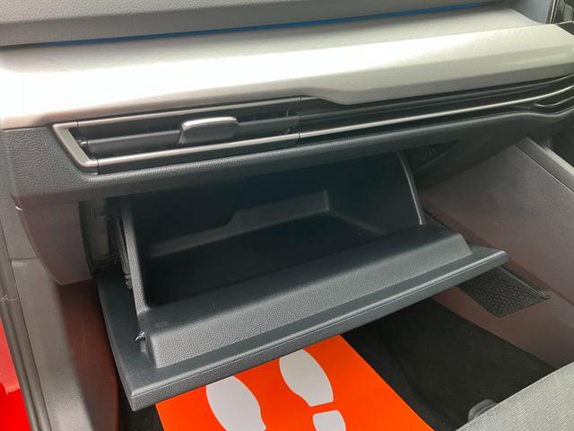 ゴルフヴァリアント eTSI アクティブ 禁煙車 バックカメラ LEDヘッドライト アダプティブクルコン 新品Avilesフロアマット付き ルーフレール スペアタイヤ スマートキー Cタイプ充電2個(46枚目)