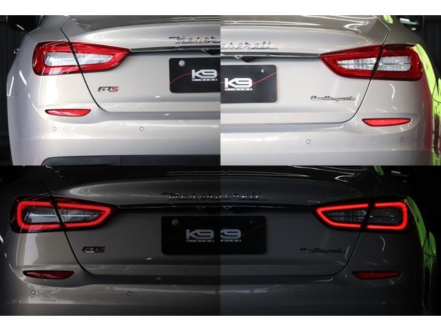 クアトロポルテ GT S ダークブラウンレザーシート アルカンターラルーフライニング ウッドインテリアトリム クリアランスソナー スカイフックサスペンション 純正ナビゲーション バックカメラ パドルシフト 純正20インチアルミ(22枚目)