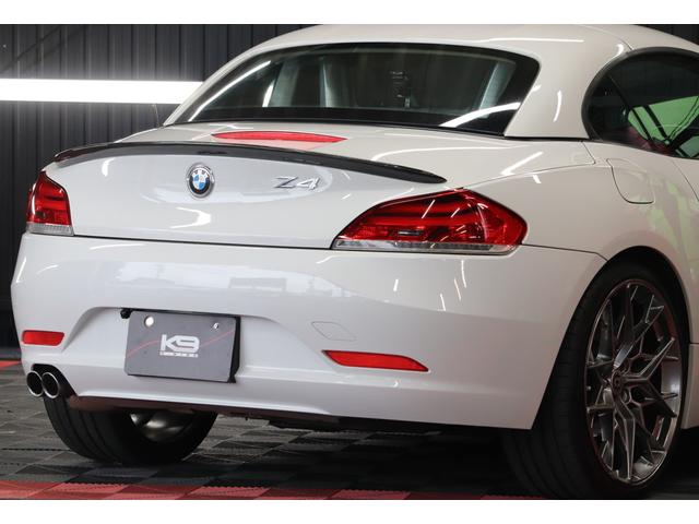 Ｚ４ ｓＤｒｉｖｅ２０ｉクルージングエディション　ハードトップ電動オープン　社外フロントエアロ　トランクスポイラー　社外グリル　ＨＲＥ２０インチアルミホイール　ブラックレザー　シートヒーター　ミラー一体型前後ドラレコ　バックモニター　ＥＴＣ（16枚目）