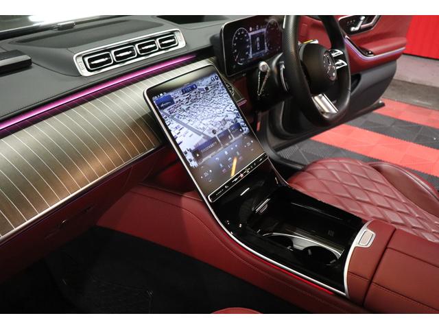 �i�r�͑傫�ȂP�Q�D�W�C���`�L�@�d�k�f�B�X�v���C���̗p�B