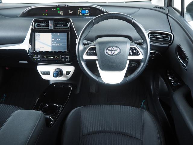 プリウス Ａ　トヨタセーフティセンス　純正ナビ９インチ　バックカメラ　フロントドラレコ　ＨＵＤ　ＥＴＣ　オートハイビーム　オートクルーズ　ブラインドスポットモニター　コーナーセンサー（12枚目）