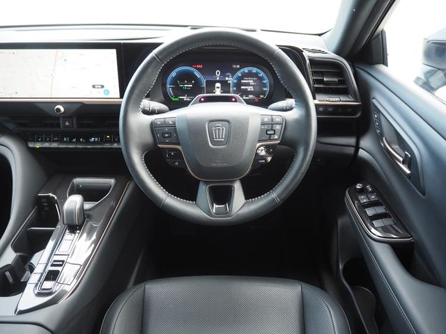 クラウンスポーツ Z パノラマルーフ パノラミックビューモニター ドライバーモニターカメラ ブラックレザーエアーシート デジタルインナーミラー パワーバックドア ビルトインETC2.0 置くだけ充電(10枚目)