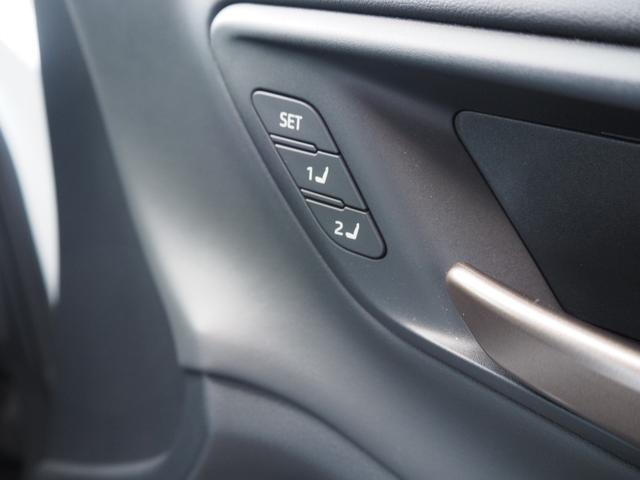 クラウンスポーツ Z パノラマルーフ パノラミックビューモニター ドライバーモニターカメラ ブラックレザーエアーシート デジタルインナーミラー パワーバックドア ビルトインETC2.0 置くだけ充電(14枚目)