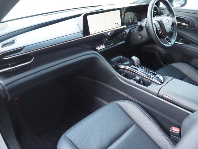 クラウンスポーツ Z パノラマルーフ パノラミックビューモニター ドライバーモニターカメラ ブラックレザーエアーシート デジタルインナーミラー パワーバックドア ビルトインETC2.0 置くだけ充電(16枚目)