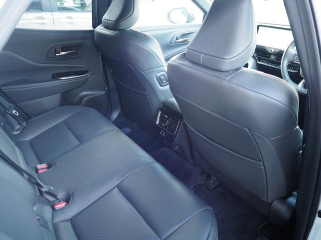 クラウンスポーツ Z パノラマルーフ パノラミックビューモニター ドライバーモニターカメラ ブラックレザーエアーシート デジタルインナーミラー パワーバックドア ビルトインETC2.0 置くだけ充電(21枚目)